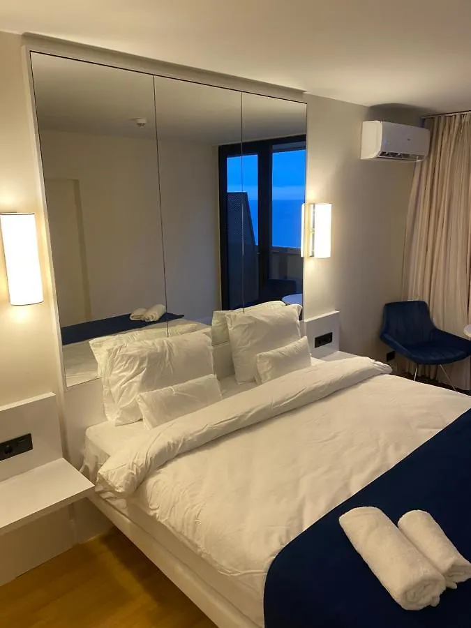 Апартаменты Orbi City Aparthotel