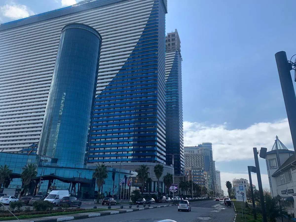 Orbi City Aparthotel Грузия